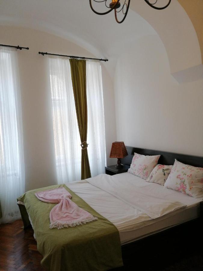 Christa Central 1 Sibiu Exterior foto